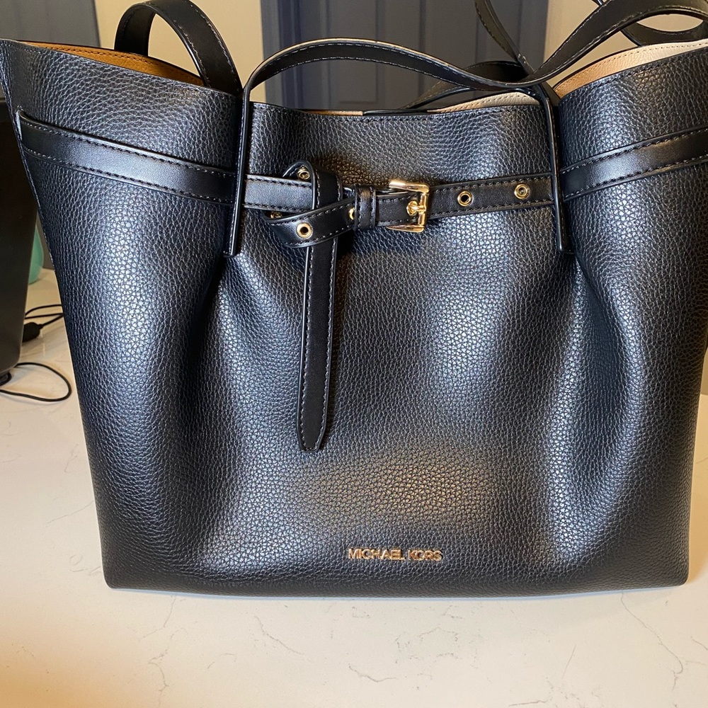 Michael Kors tote